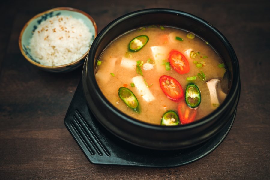 Koreanische vegetarische Suppe