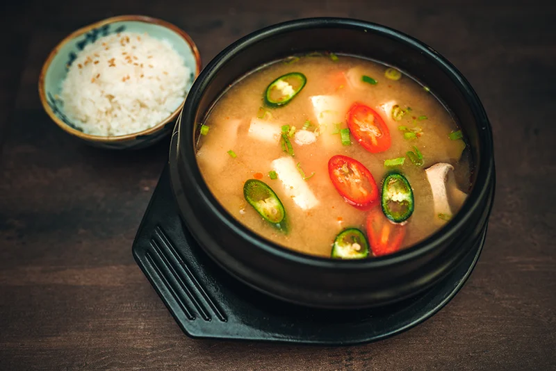 Yoonsim koreanisches Restaurant Duesseldorf Koreanische Suppe